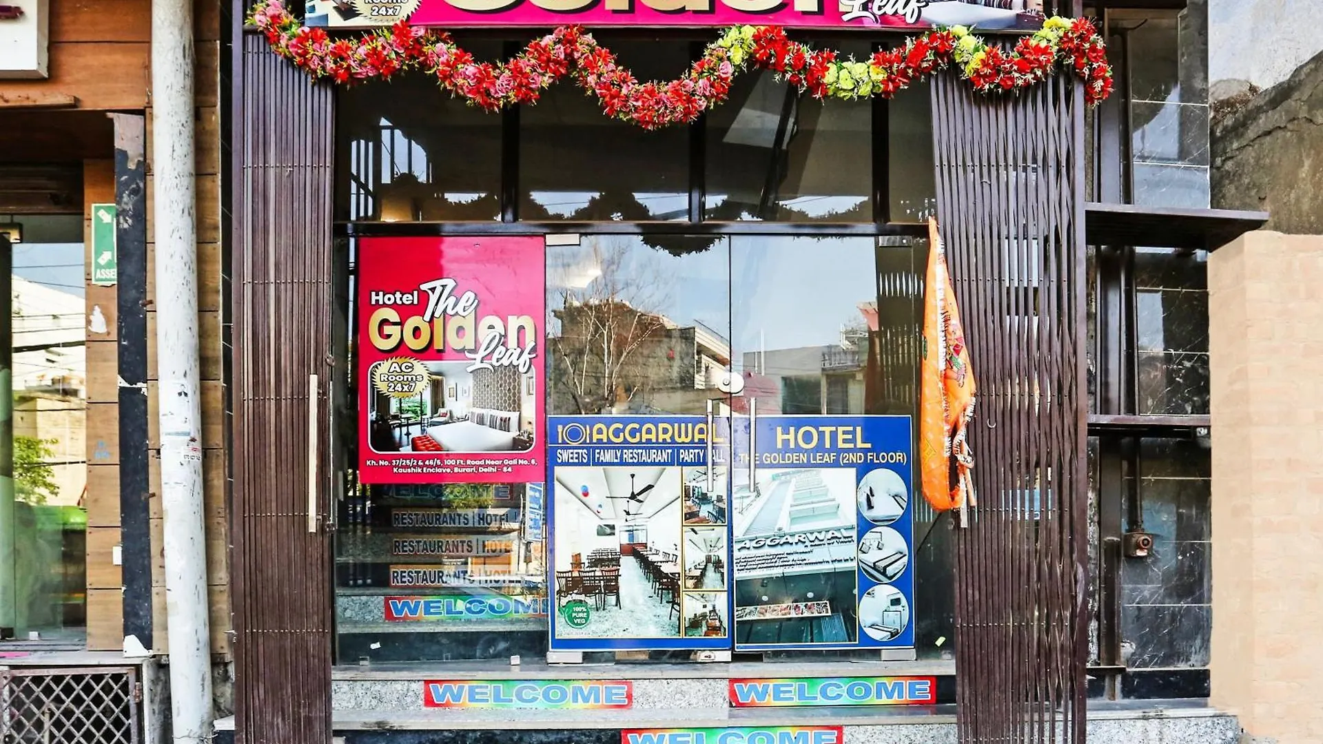 Hotel O The Golden Leaf Delhi  3*, Delhi (National Capital Territory of India)